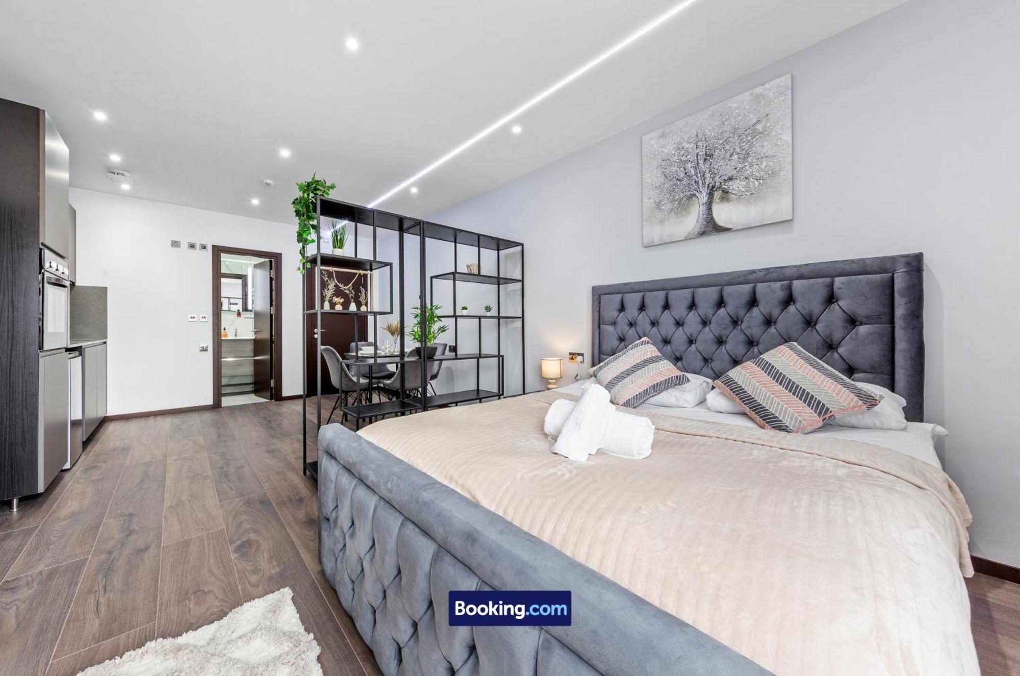 Stylish By Smart Short Lets & Serviced Woodstock With Free Wifi * Londra
